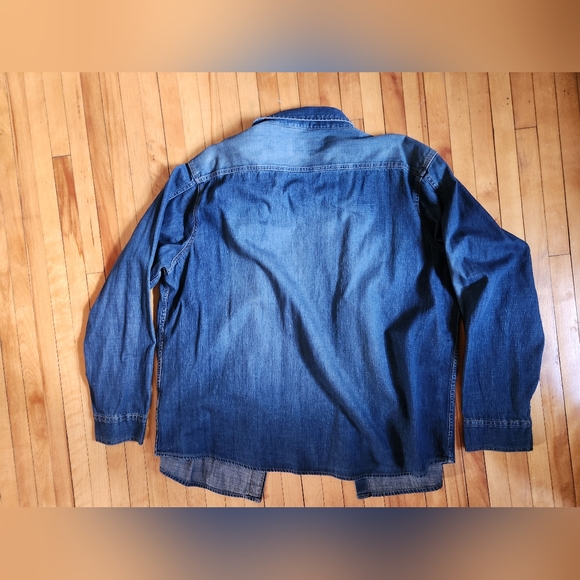 Levi's jean snap button shirt, size XXL - Picture 5 of 5